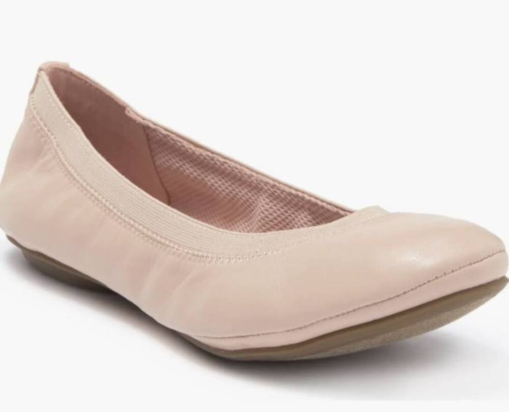 NWT Bandolino - Tan Edition Ballet Flat - 8.5